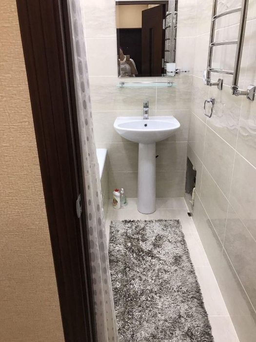 сдаётся 2/2/4 на Бобура