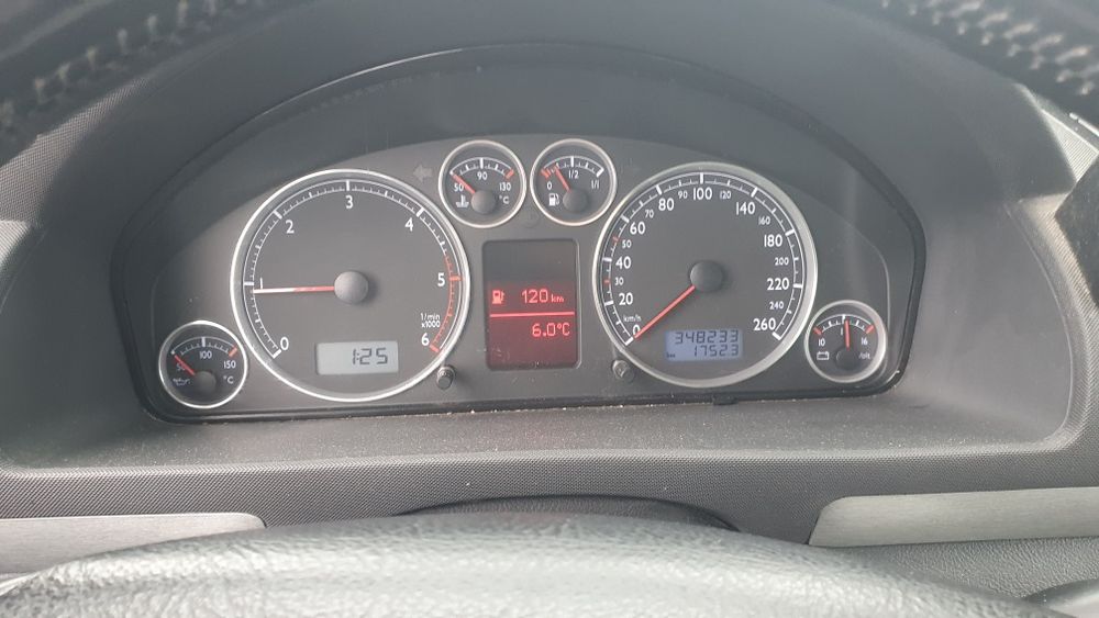 VW Sharan 2008, 20,140 cai