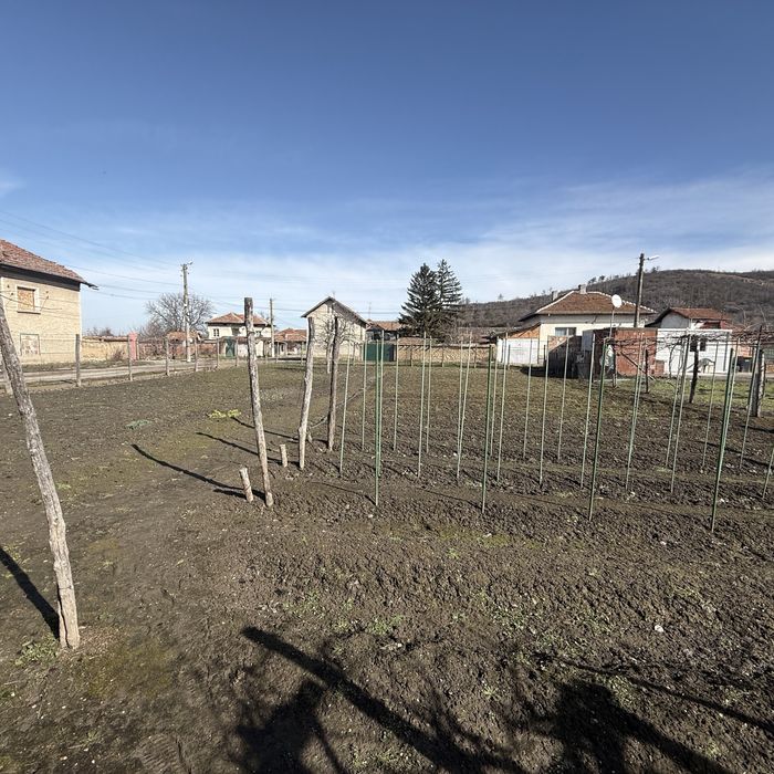 Продава се Къща в с. Търнене, Област Плевен - 130 кв.м за 141 €/кв.м - Снимка #13