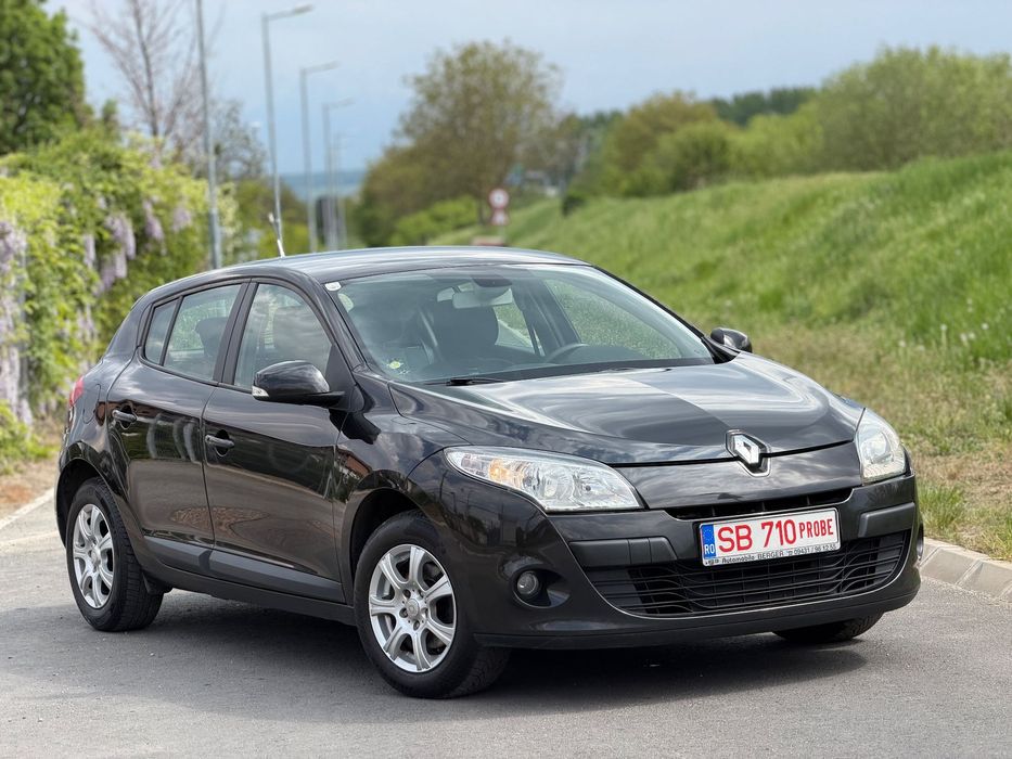 Renault Megane 1.6 Benzină Clasic (fără turbo)