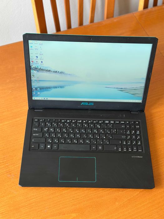 Лаптоп ASUS 24GB RAM NVIDIA GeForce GTX 1050