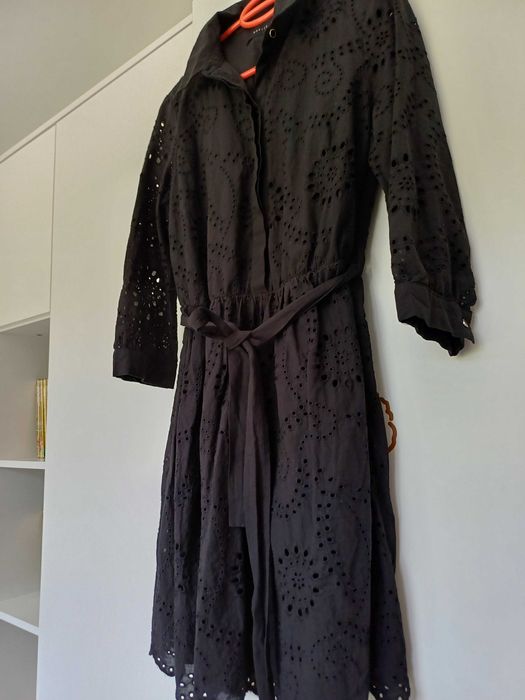 Черна дантелена рокля Mohito, размер 38