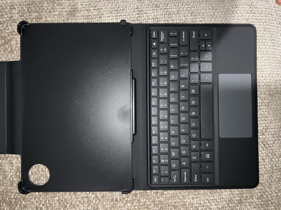 Tastatură Smart Ulefone pentru seria Tab A11 - Cu Touchpad și Husă