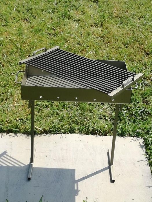 Ръчно изработено барбекю за дървени въглища