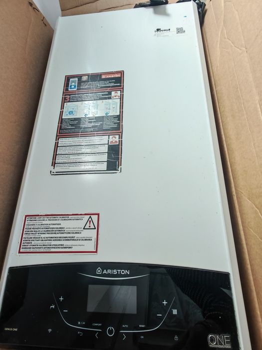 Centrala termica Ariston Genius One