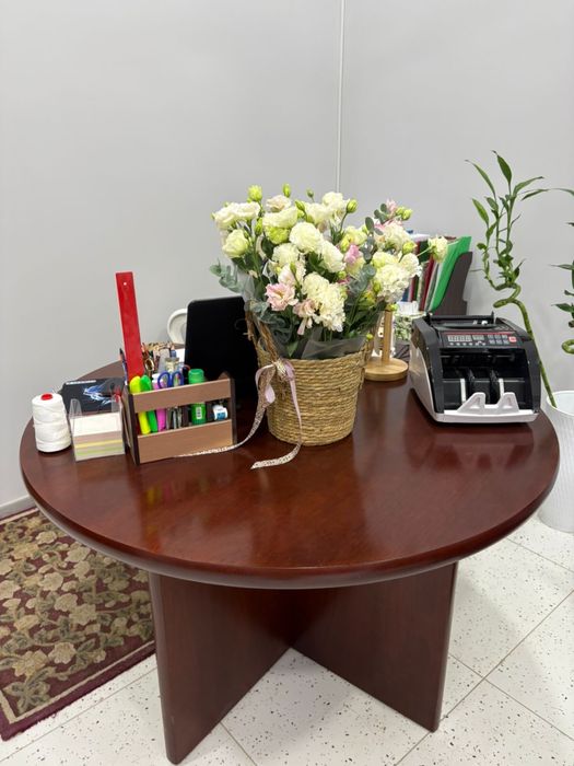 Продам офисные столы