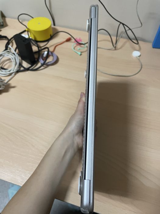 Macbook Air 13 m3 , 2024г.