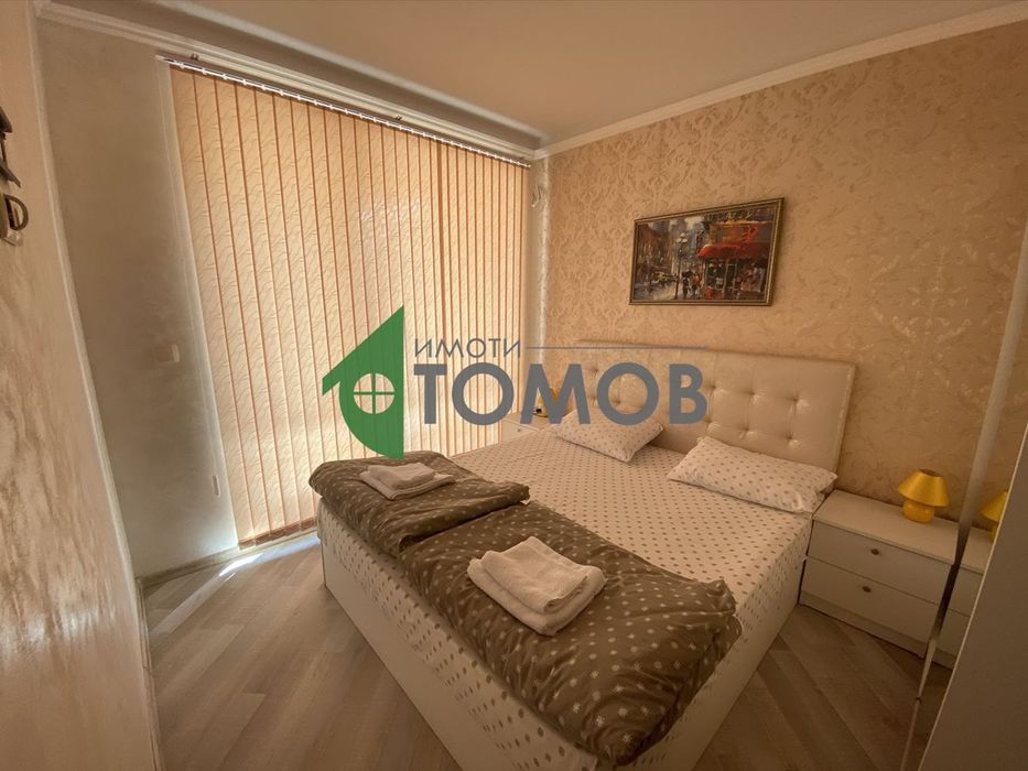 Продава се Двустаен апартамент в Шумен, Пазара - 65 кв.м за 1647 €/кв.м - Снимка #4