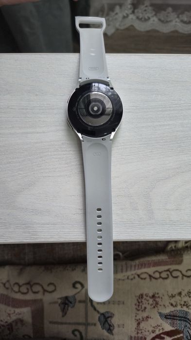 Samsung Galaxy Watch 4