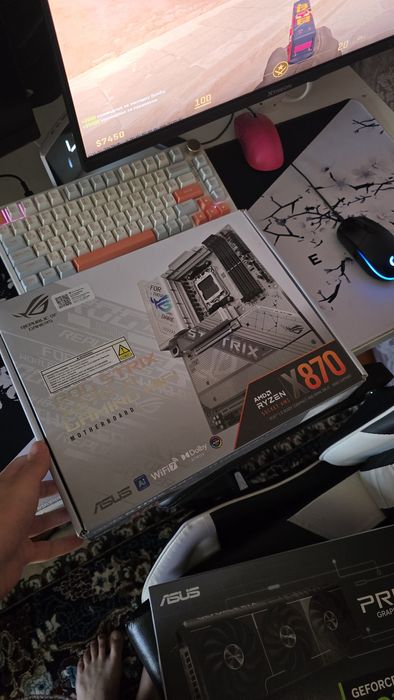 Видеокарта, материнка, блок питания для ПК