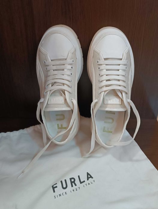 Дамски кецове FURLA