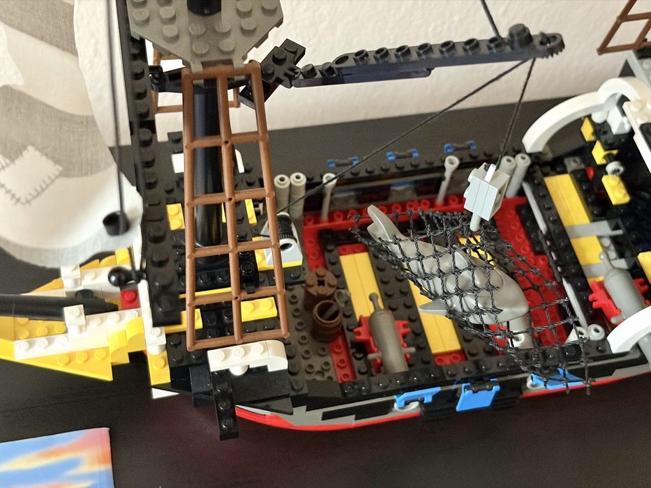 Lego 6289  Red Beard Runner