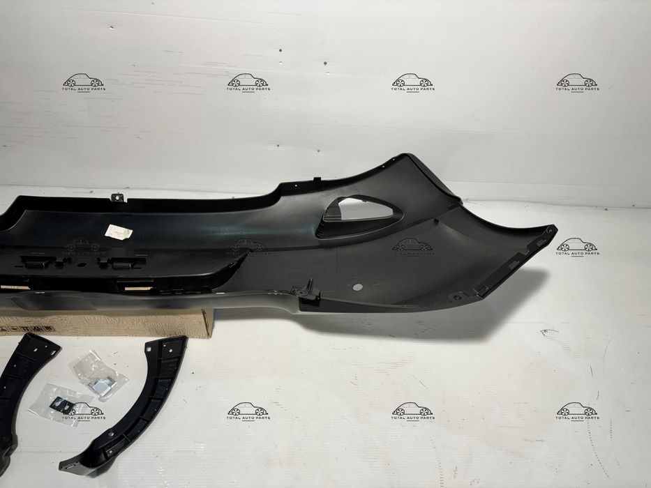 Bara spate Renault Clio 3 GT line hatchback noua originala Renault