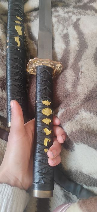 Самурайски меч Катана с дървена ножница