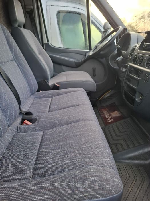 Mercedes Sprinter transport cai