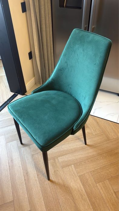 Продам стулья срочно