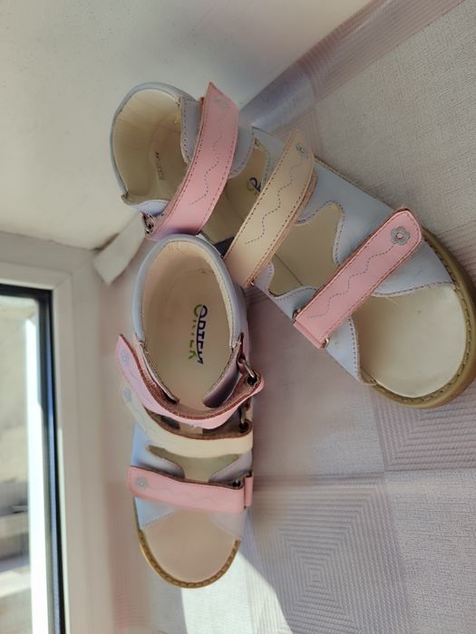 Ортопедические сандали