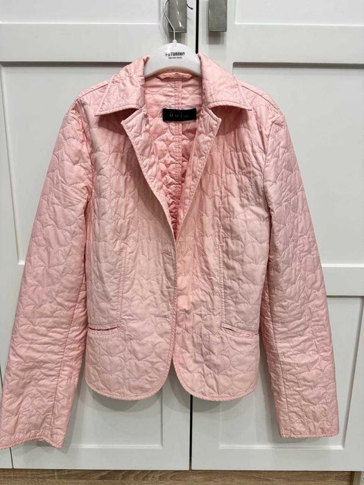 Ветровка женская