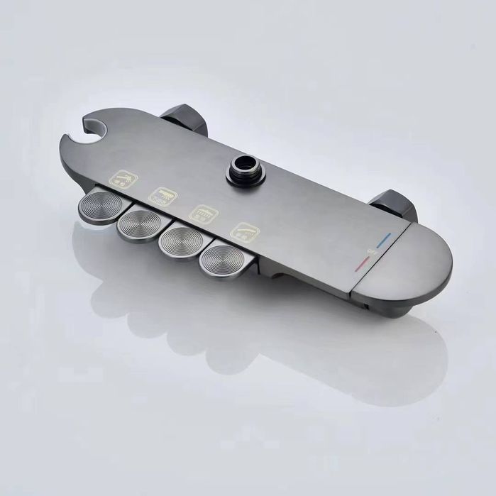 Смеситель для ванны