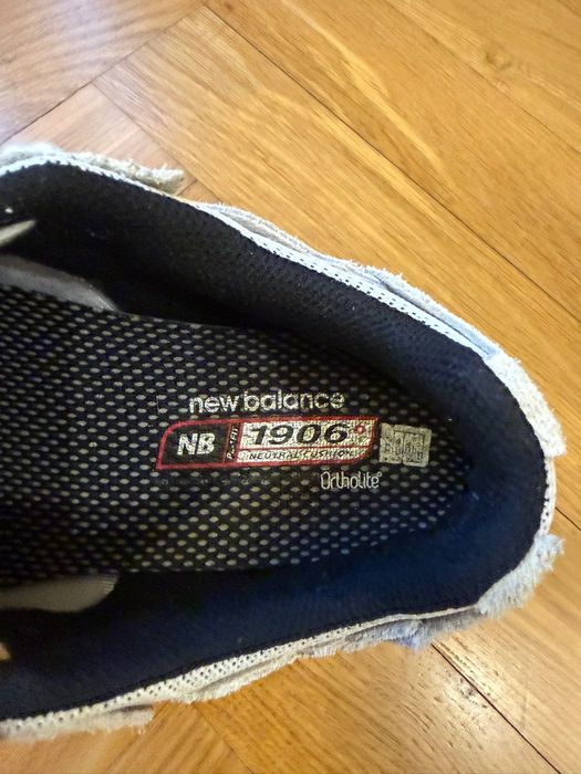 New Balance 1906