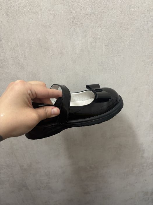 Туфли детские для девочек