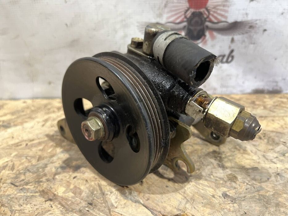 Насос гура Лексус RX300