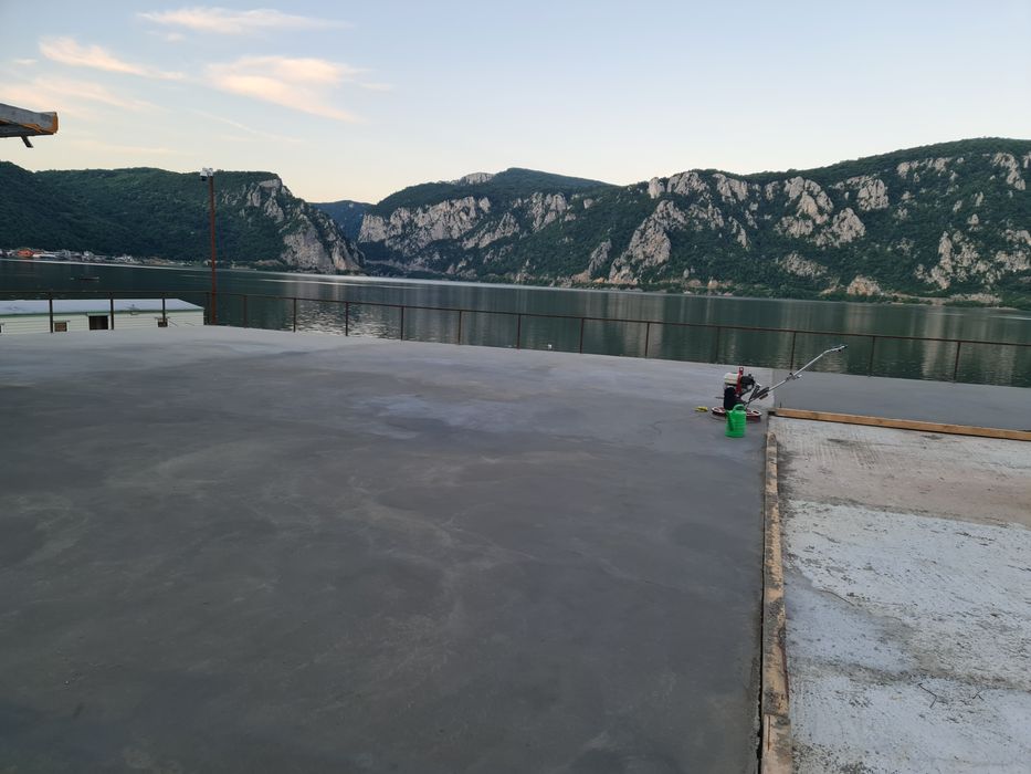 Sape mecanizate de egalizare elicopterizate