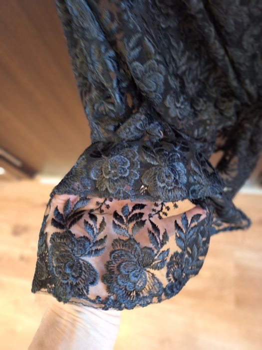 Дамска риза, черна дантела