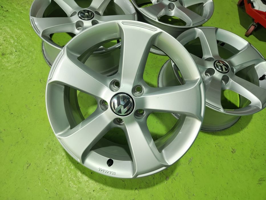 16 5x112 Vw Tiguan Passar Touran Caddy Skoda 5х112