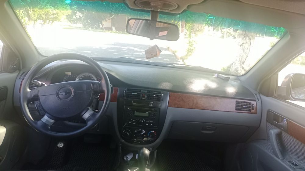 Chevrolet gentra 2016