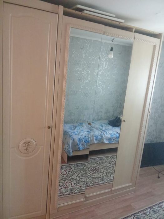 Спальный гарнитур