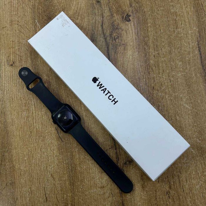 Смарт-часы Apple Watch 8 41mm / sk158722