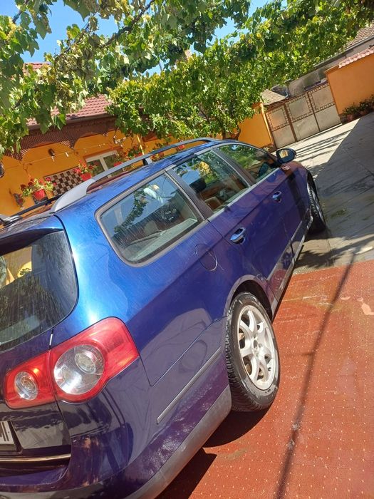 Vând Passat B6 1.9 TDI