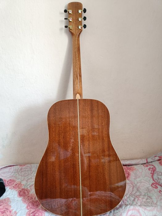 Акустическая гитара Crusader