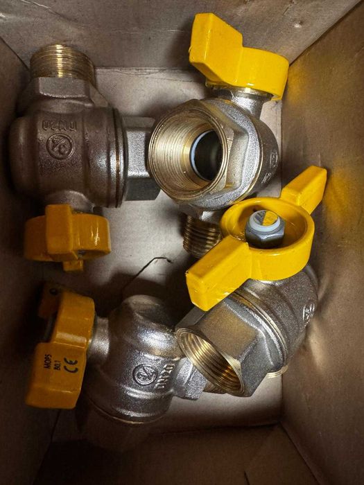 Robinet gaz GIACOMINI R780GX044 3/4"
