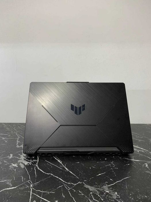 Kuchli Igrovoy Noutbuk Asus Tuf F15