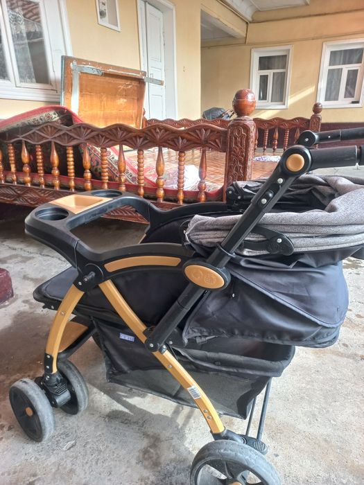 Kolyaska sotiladi narxi zor