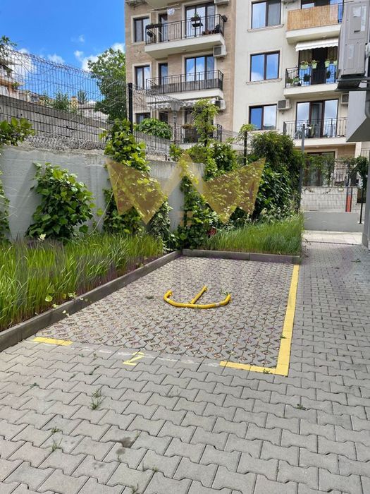 Продава се Тристаен апартамент в Варна, Бриз - 102 кв.м за 1495 €/кв.м - Снимка #11