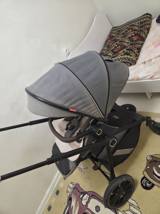 Продам коляску 25 000 тг