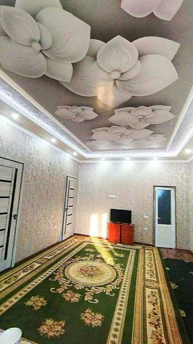 Бизнесга ва яшашга  1 ГА ерга жойлашган Уй ва  бог  Паркент рн