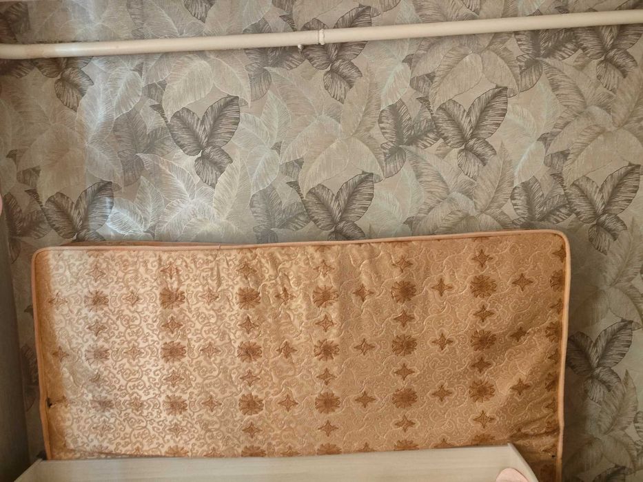 Матрас для кровати