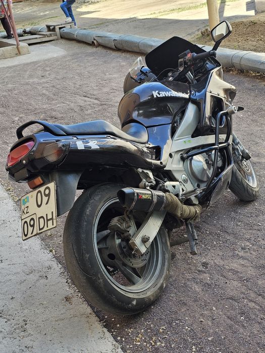 Продам Кawasaki Ninja zzr600