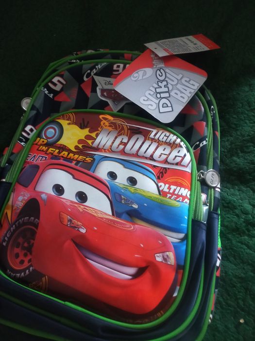 Школьные рюкзаки