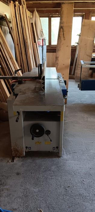 Utilaje de tâmplărie multifunctionale