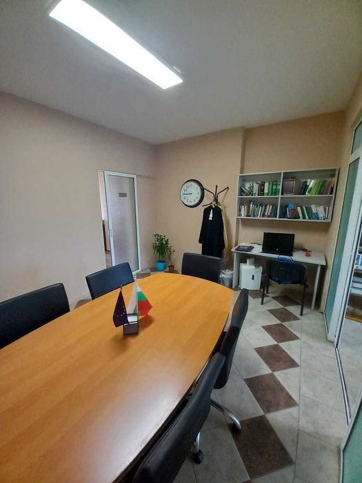 Дава се под наем Офис в София, Център - 16 кв.м за 169.32 € - Снимка #6