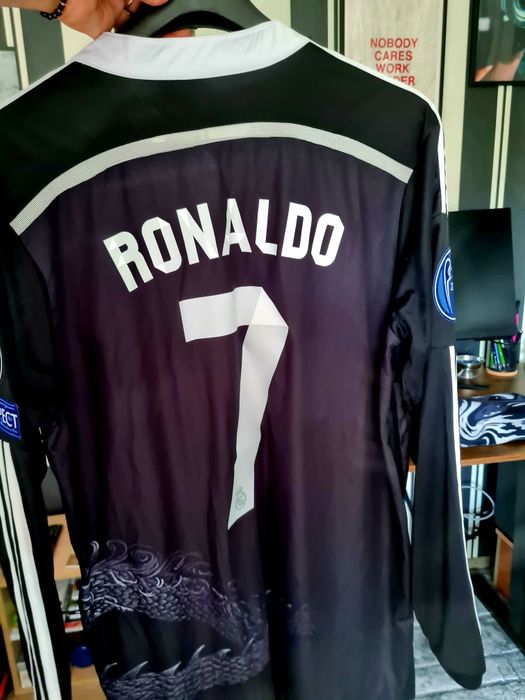 Тениска Real Madrid на Adidas.