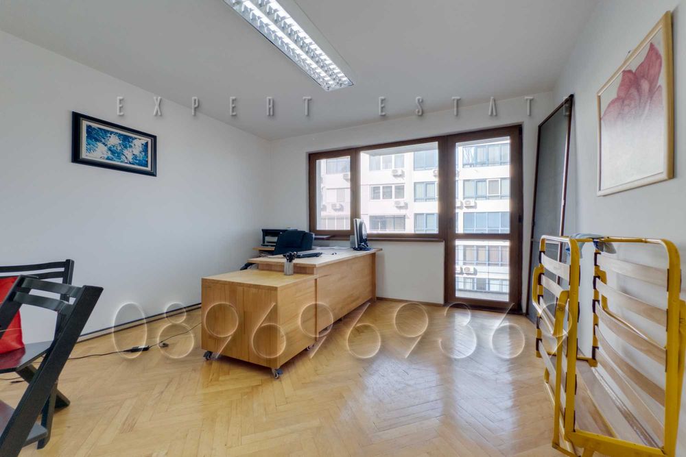 Продава се Четиристаен апартамент в Варна, Централна поща - 110 кв.м за 1910 €/кв.м - Снимка #5