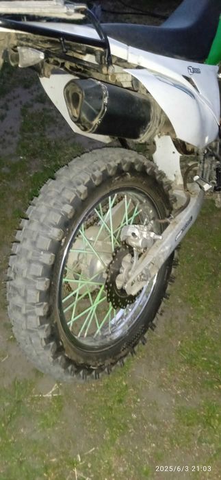 Мотоцикл эндуро кросс