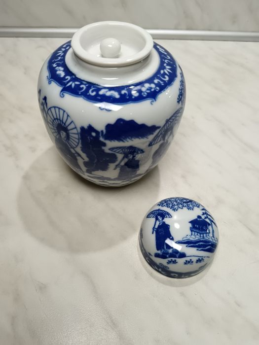 Джинджифилов порцеланов буркан за чай или подправки, двоен капак