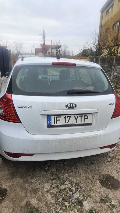 Kia Cee’d 2012, 126 CP, 6 Trepte la doar 2.200€!